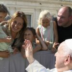Bambini, giovani e anziani: memoria e futuro con Papa Francesco